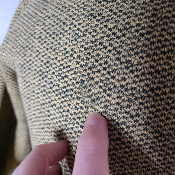 Vintage Yellow Black Stuart Sportman Thick Knit Pullover Sweater Medium FLAWS - Picture 6 of 11
